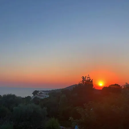 Sampiero Villa *